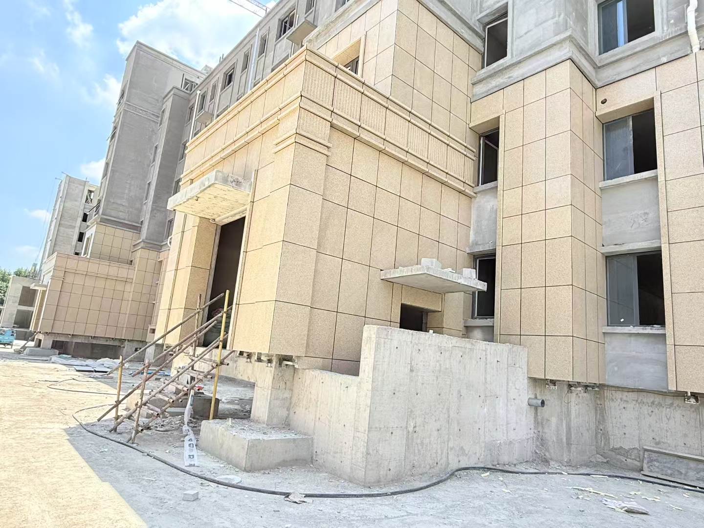 固原 黄金麻干挂，工地实拍